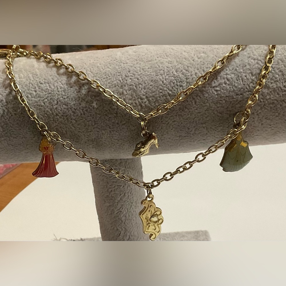 Kids charms bracelet Cinderella and Aurora, shoe and crown 8 1/2 inch bracelet